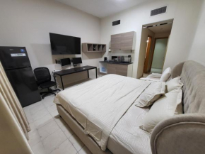 Luxurious Flat, 4 Beds, 3 Minutes To Metro